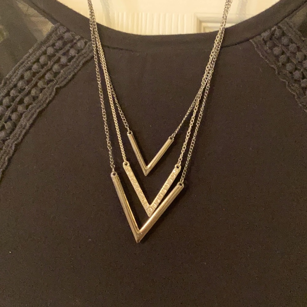Silver V Short Necklace